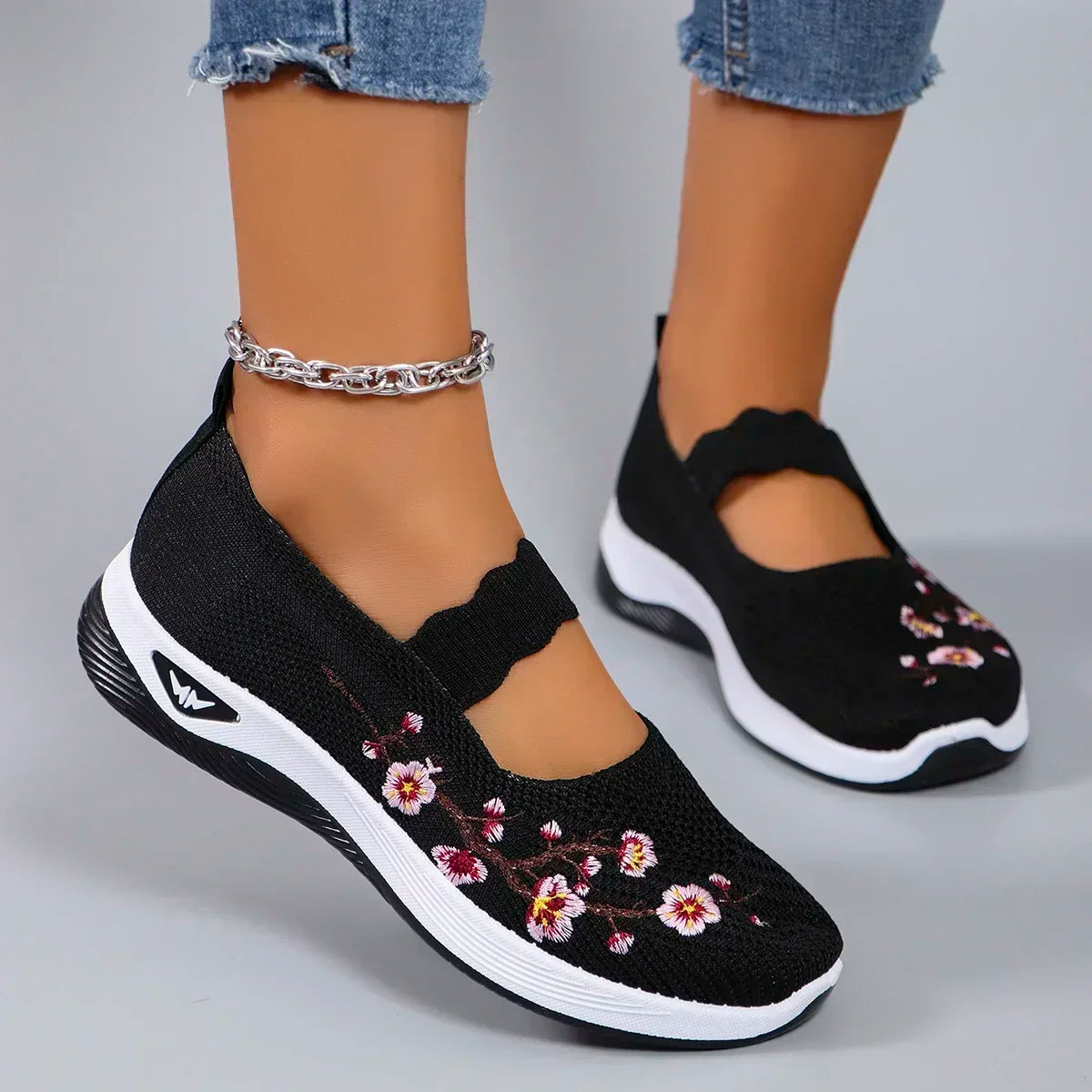 Nadine Wandel Sneakers